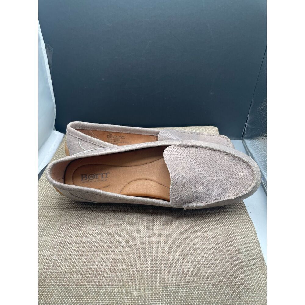 Born Amani Driver Loafer Women’s Size 7.5 Champagne - Picture 11 of 11